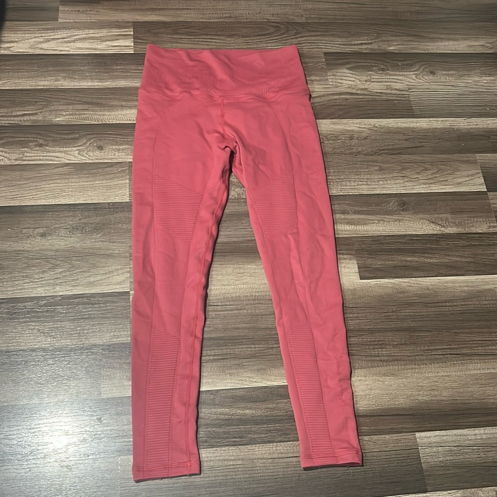 Avocado Seamless Leggings Size M/L